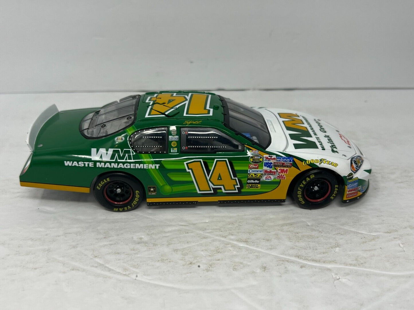 Action Nascar #14 Sterling Marlin Waste Management 2006 Monte Carlo 124 Diecast