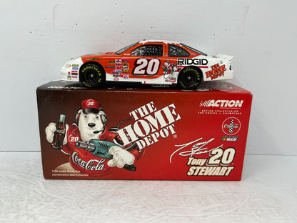 Action Nascar #20 Tony Stewart Home Depot Coca-Cola Polar Bear 2001 1:24 Diecast