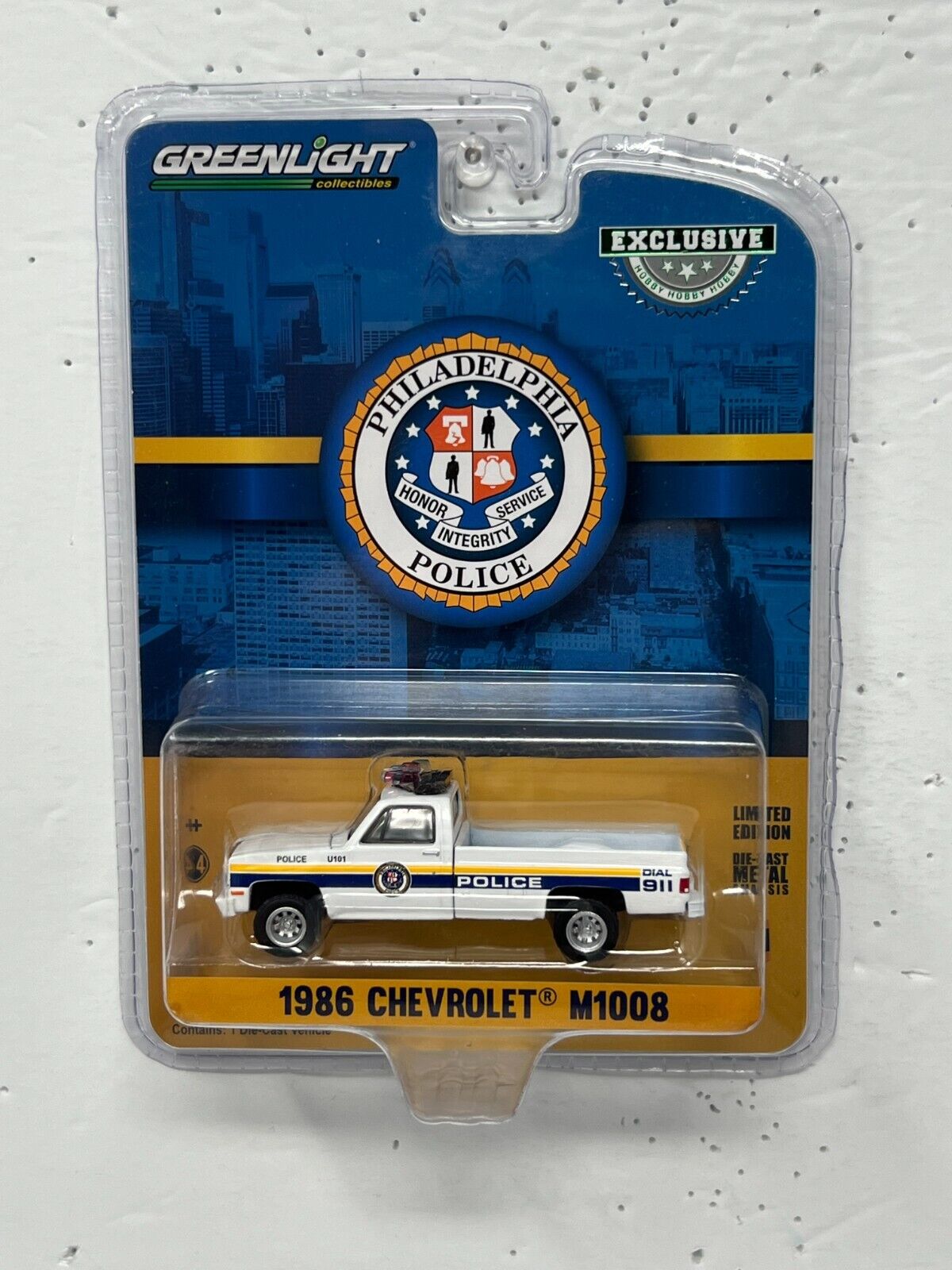 Greenlight Hobby Exclusive Philadelphia Police 1986 Chevrolet M1008 1:64 Diecast