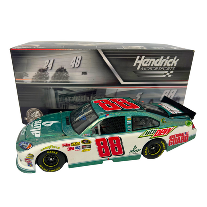 Lionel Nascar #88 Dale Earnhardt Jr. AMP Energy '11 Chevy Flashcoat 1:24 Diecast