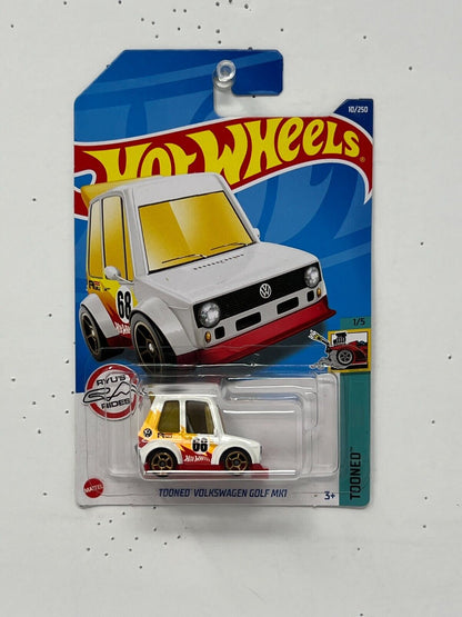 Hot Wheels Tooned Volkswagen Golf MK1 1:64 Diecast