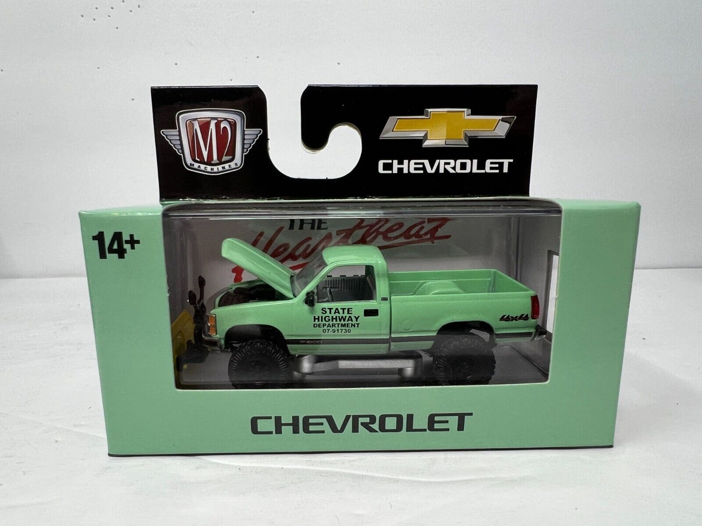 M2 Machines 1993 Chevrolet Silverado 1500 4x4 1:64 Diecast