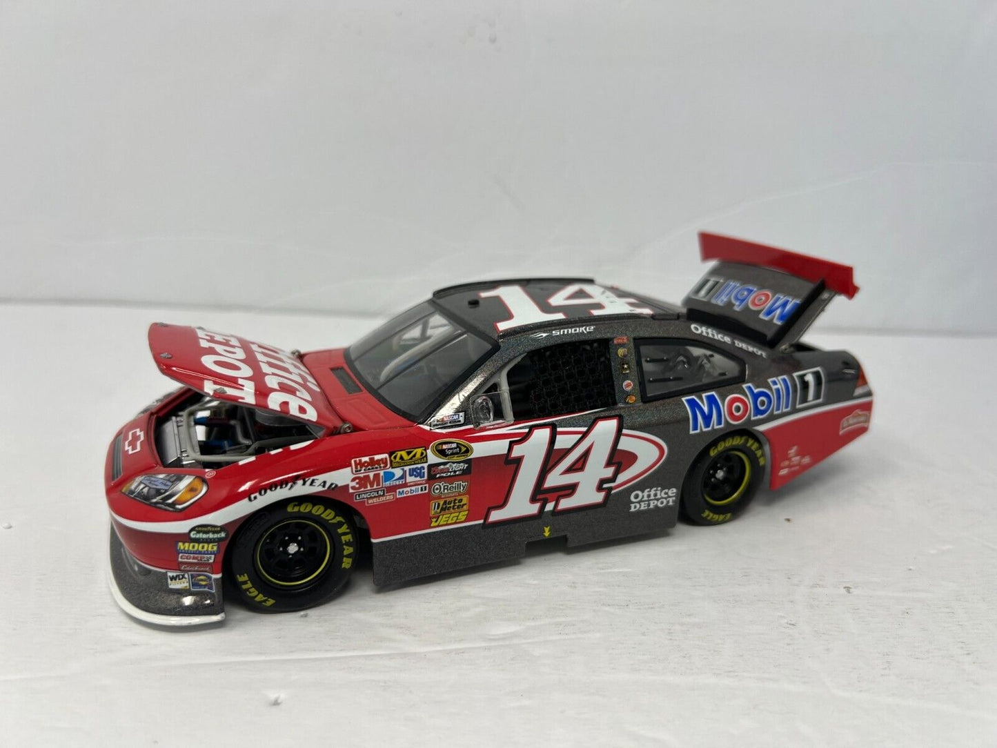 Lionel Nascar #14 Tony Stewart Office Depot 2011 Impala Flashcoat 1:24 Diecast