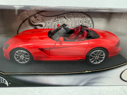 Hot Wheels Dodge Viper SRT-10 Convertible 1:18 Diecast