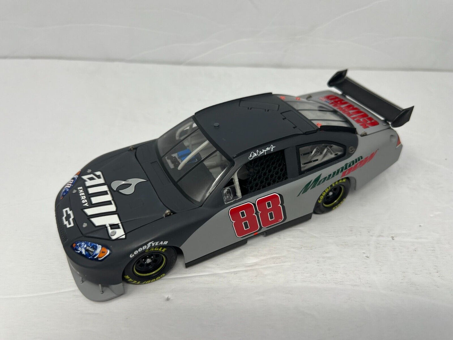 Action Nascar #88 Dale Earnhardt Jr. Amp Energy  Mt. Dew Test Car 1:24 Diecast