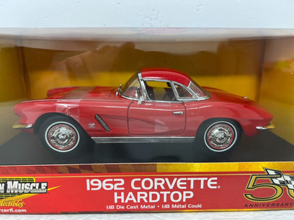 American Muscle 1962 Chevrolet Corvette Hardtop Ertl 1:18 Diecast