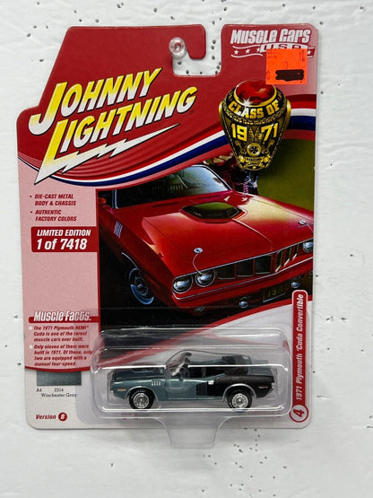 Johnny Lightning Muscle Cars 1971 Plymouth 'Cuda Convertible 1:64 Diecast Ver. B