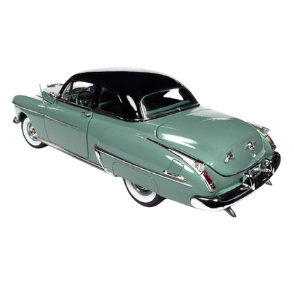 Auto World 1950 Oldsmobile Rocket 88 American Muscle 1:18 Diecast