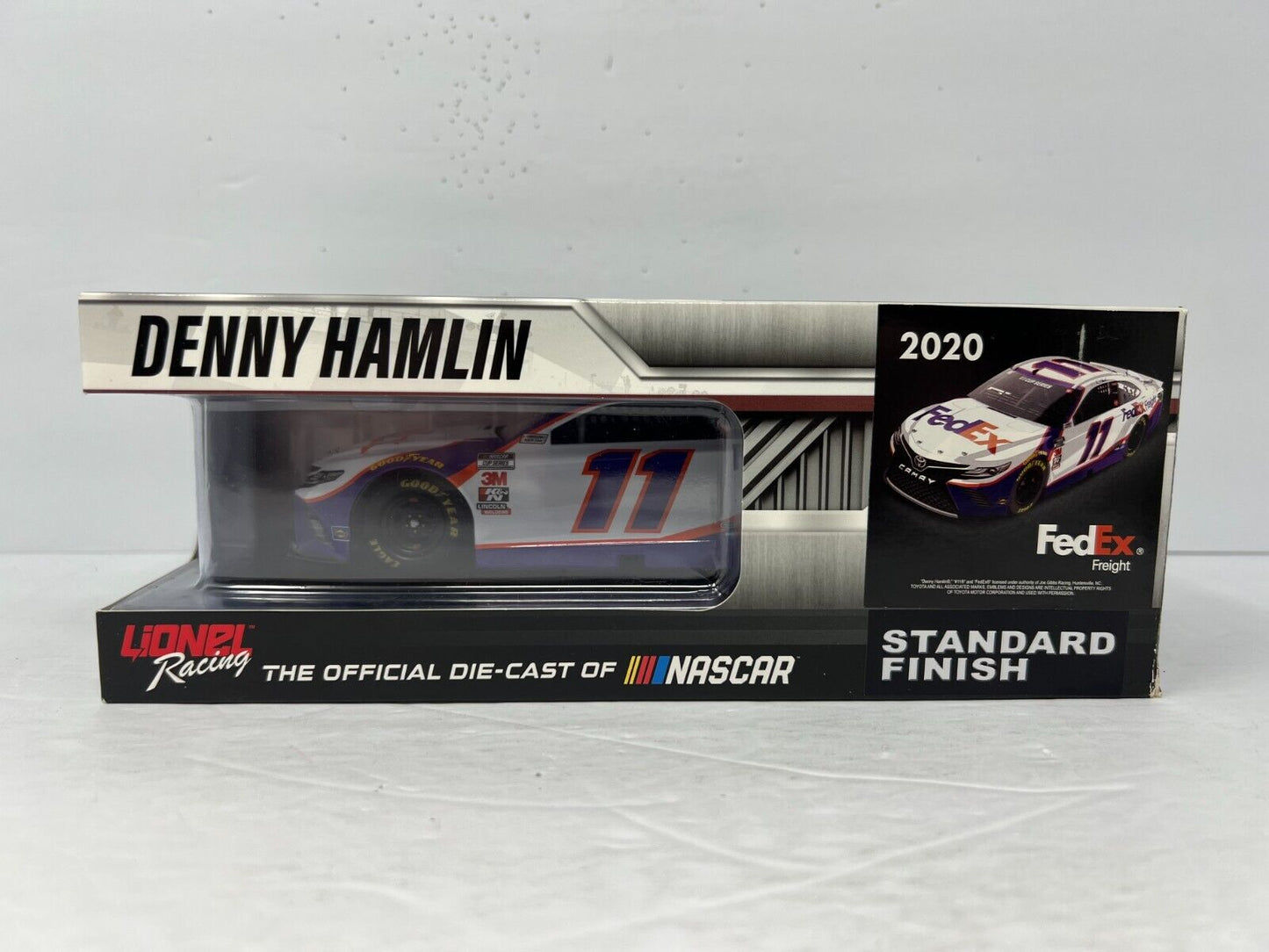 Lionel Nascar #11 Denny Hamlin FedEx Freight 2020 Camry 1:24 Diecast