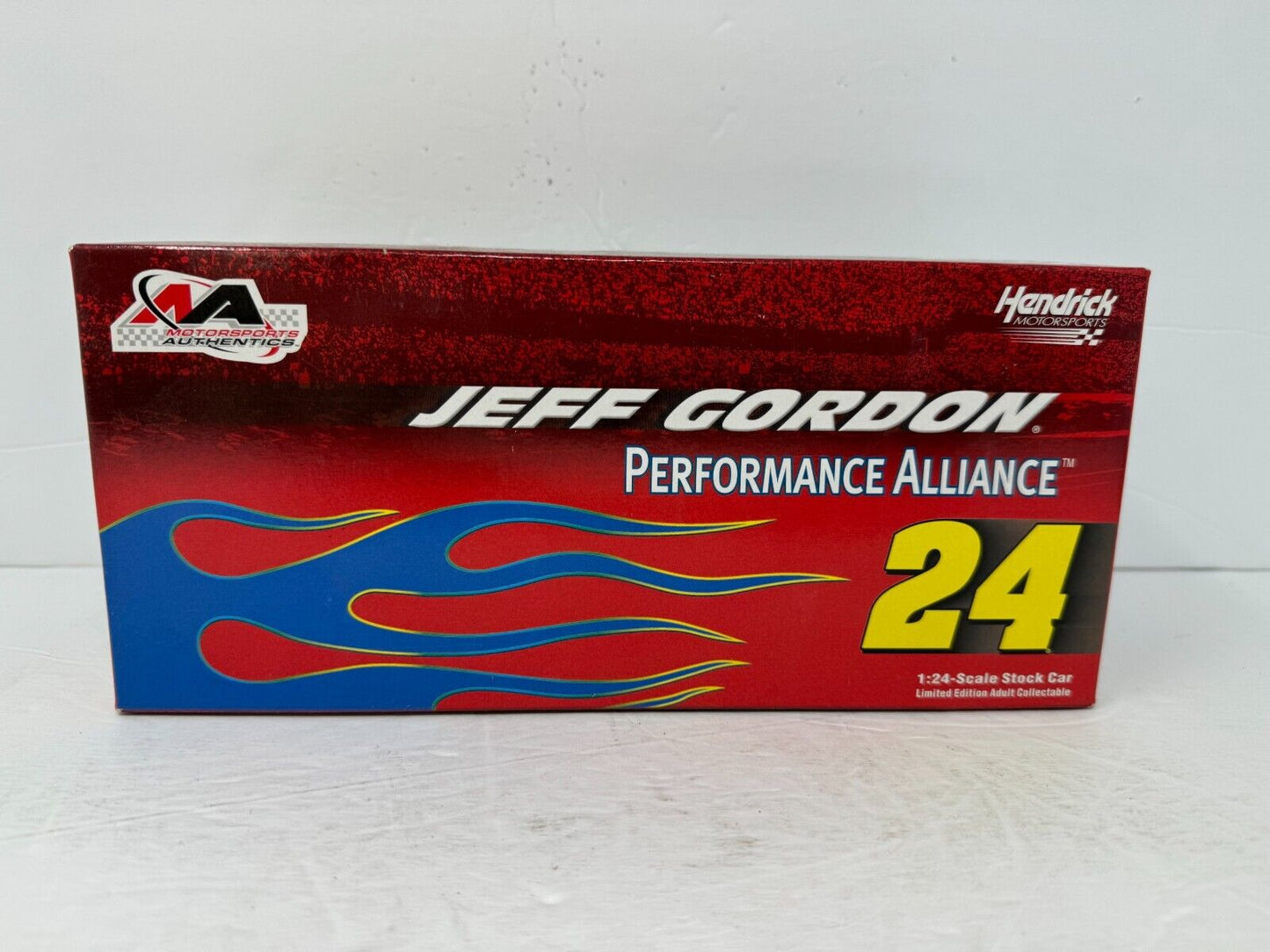 Action Nascar #24 Jeff Gordon DuPont Performance Alliance Chevy 1:24 Diecast