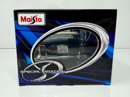 Maisto 1949 Ford Special Edition 1:18 Diecast