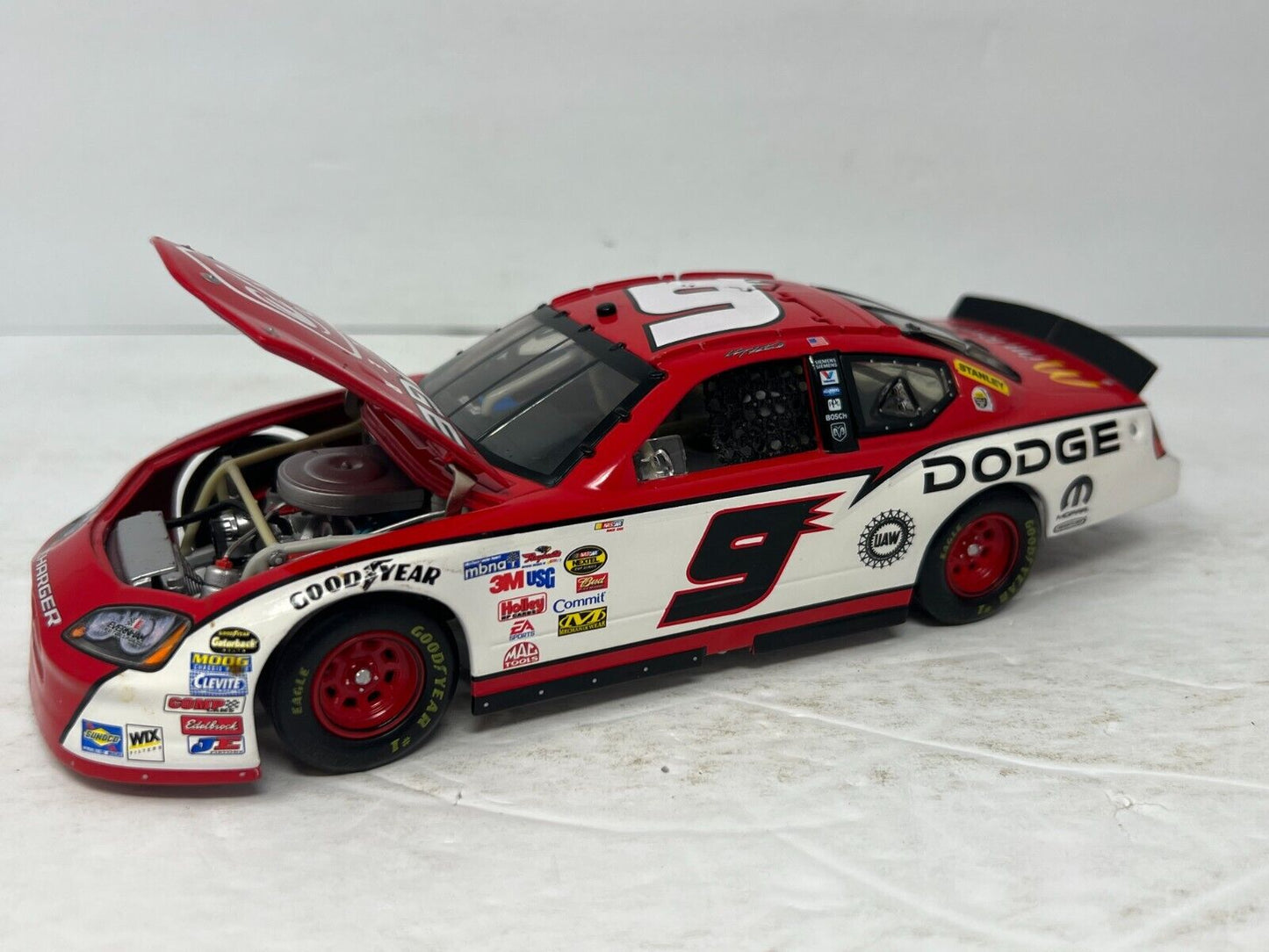 Action Nascar #9 Kasey Kahne Dodge Dealers Charger 1:24 Diecast (1 of 360#) Bank