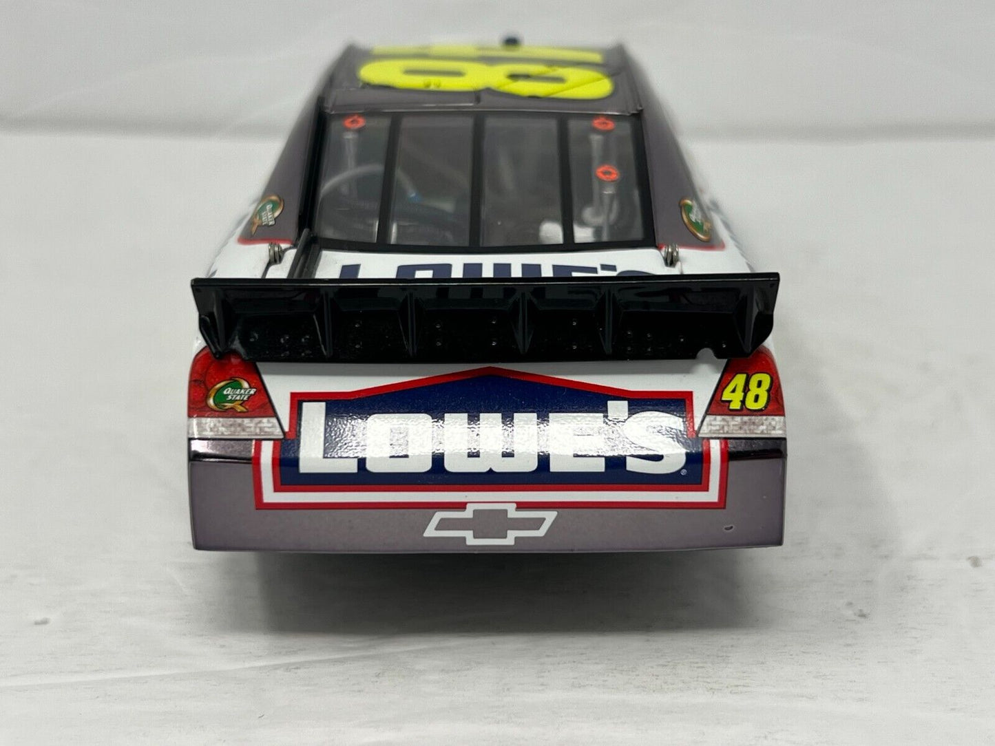 Lionel Nascar #48 Jimmie Johnson Lowe's 2011 Chevy Impala Gunmetal 124 Diecast