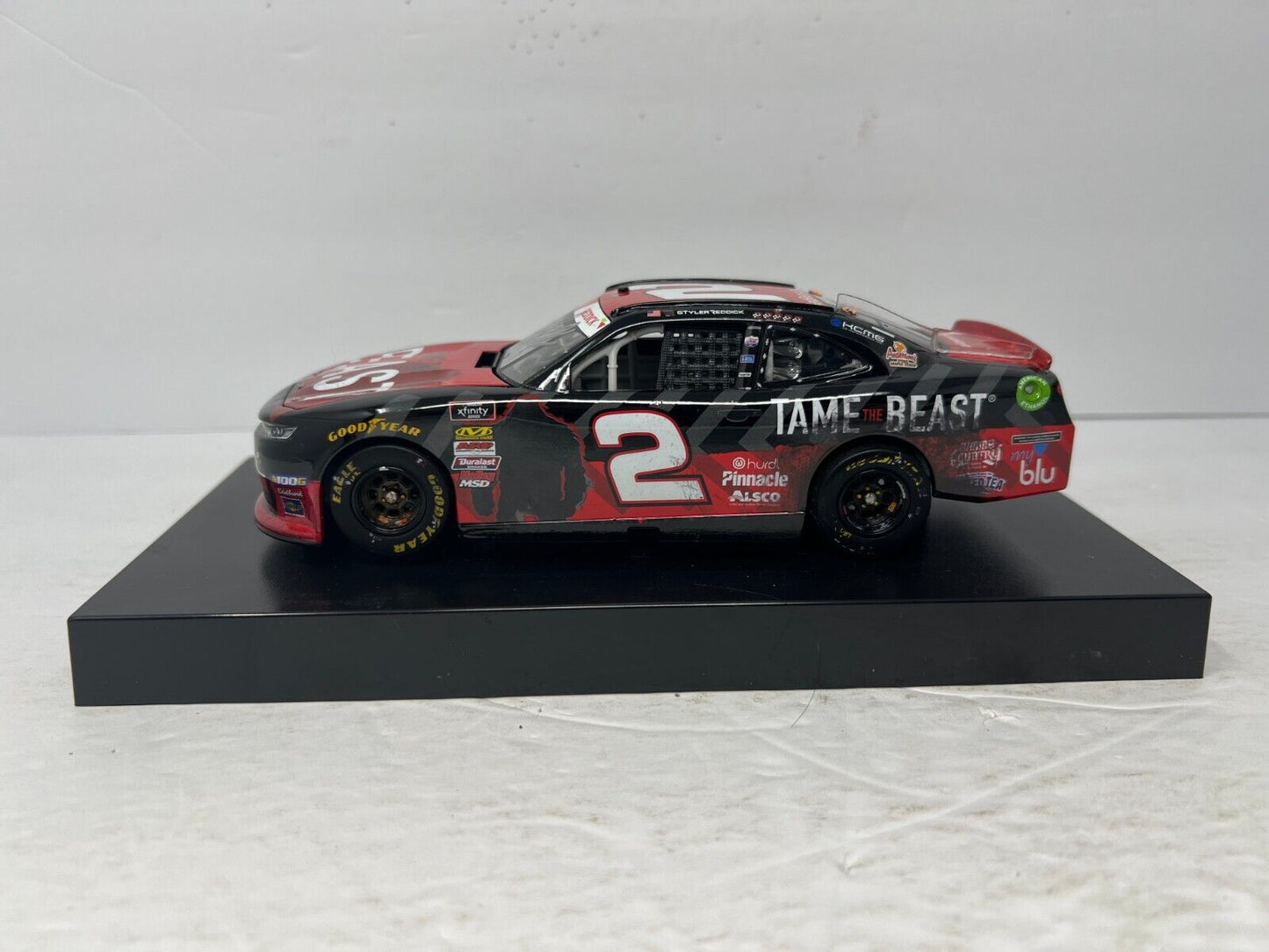Lionel Racing Nascar #2 Tyler Reddick Tame the Beast Win 2019 Camaro 124 Diecast Autography