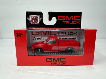 M2 Machines 1990 GMC Sierra 1500 1:64 Diecast