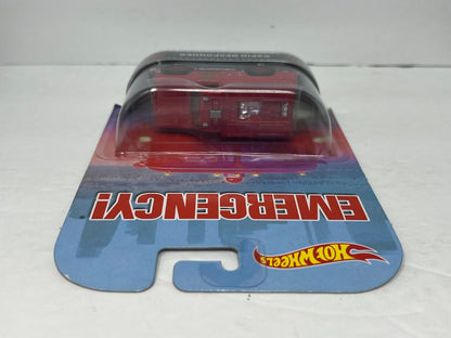 Hot Wheels Retro Entertainment Emergency! Rapid Responder 1:64 Diecast