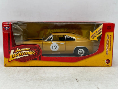 Johnny Lightning 1969 Dodge Charger R/T 1:24 Diecast