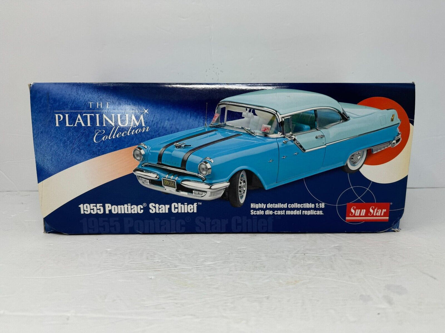 Sun Star 1955 Pontiac Star Chief Hard Top Platinum Collection 1:18 Diecast