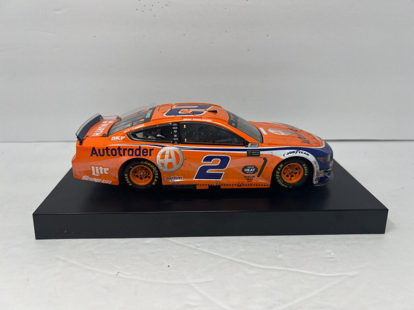 Lionel Racing Elite NASCAR #2 Brad Keselowski Atlanta Raced Win Mustang 1:24 Diecast