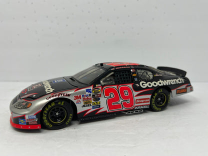 Action Nascar #29 Kevin Harvick Goodwrench GM Dealers (1 of 2,700#) 1:24 Diecast