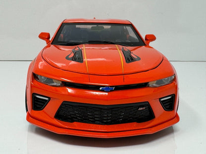 Auto World 2016 Nickey Super Chevy Camaro Limited Edition 1:18 Diecast