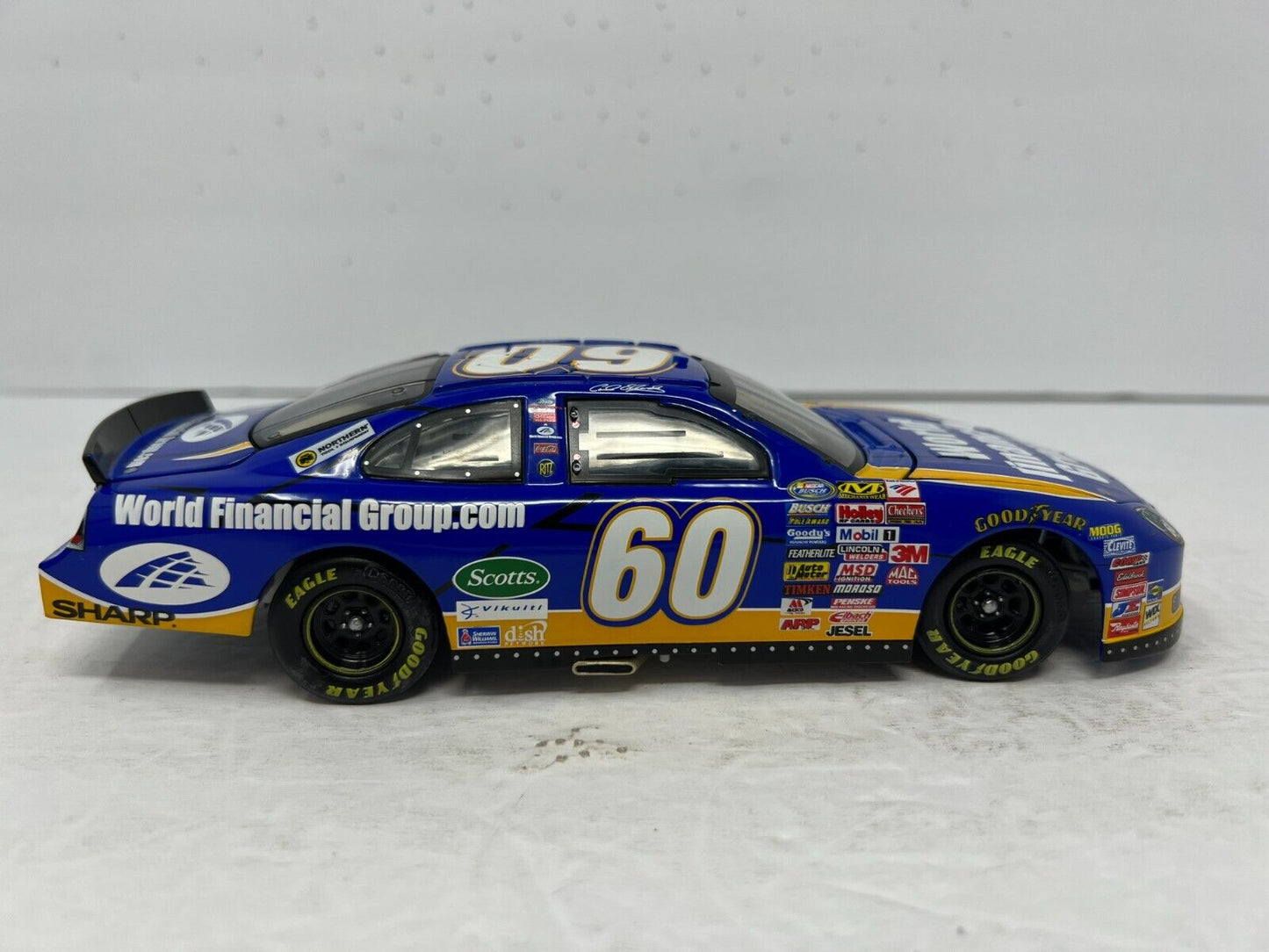 Motorsports Nascar #60 Carl Edwards World Financial Group Fusion 1:24 Diecast