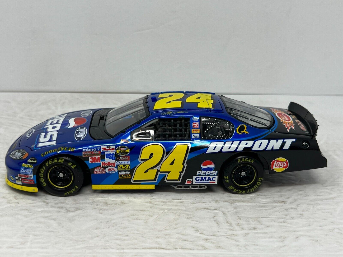 Action Nascar #24 Jeff Gordon DuPont Pepsi GM Dealer Chevy 1:24 Diecast 1 of 720