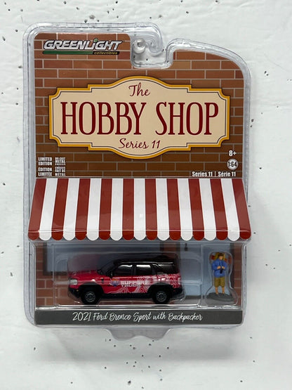 Greenlight The Hobby Shop 2021 Ford Bronco Sport with Backpacker 1:64 Diecast