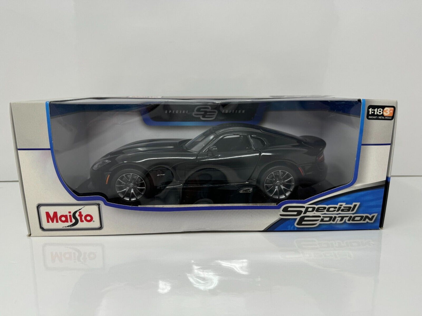 Maisto 2013 Dodge SRT Viper GTS Special Edition 1:18 Diecast