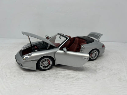 Autoart Porsche 911 Carrera Cabrio Facelift Arktissilber Metallic 1:18 Diecast