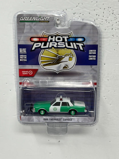 Greenlight Hot Pursuit 1989 Chevrolet Caprice 1:64 Diecast