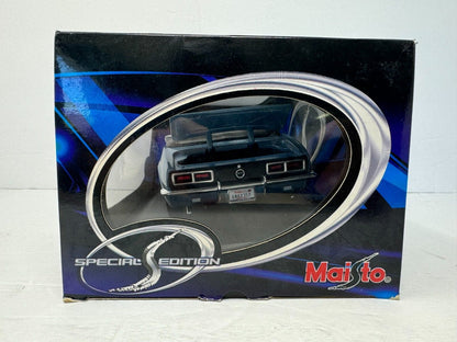 Maisto 1968 Chevrolet Camaro SS 396 Convertible Special Edition 1:18 Diecast