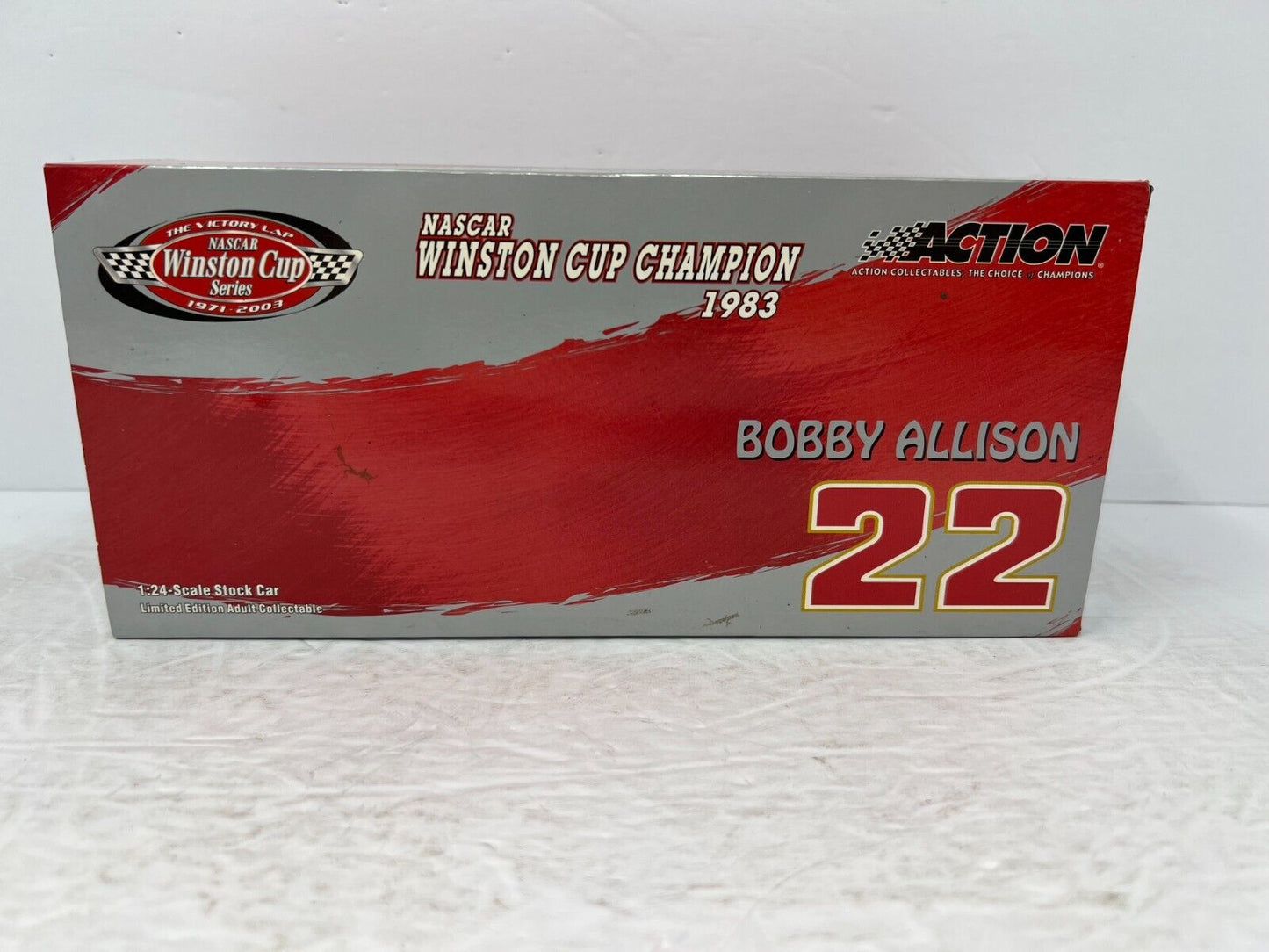 Action Nascar Bobby Allison Victory Lap 1983 Champion GM Dealers 1:24 Diecast