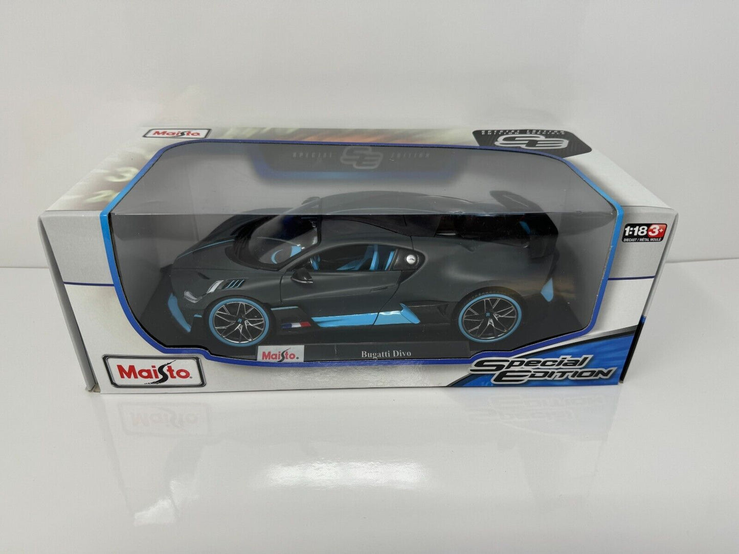 Maisto Bugatti Divo Special Edition 1:18 Diecast