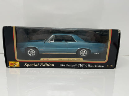 Maisto 1965 Pontiac GTO Hurst Special Edition 1:18 Diecast Blue Color