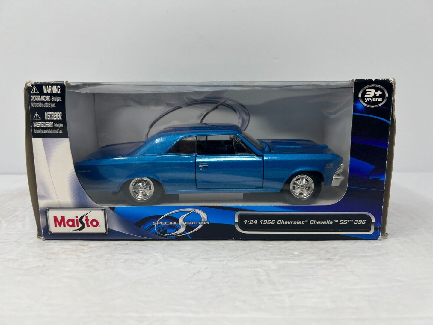 Maisto 1966 Chevrolet Chevelle SS 396 Hardtop Special Edition 1:24 Diecast