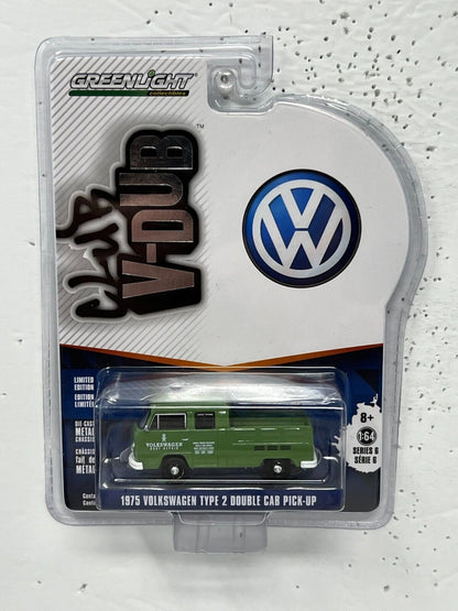 Greenlight Club V-Dub 1975 Volkswagen Type 2 Double Cab Pick-Up 1:64 Diecast