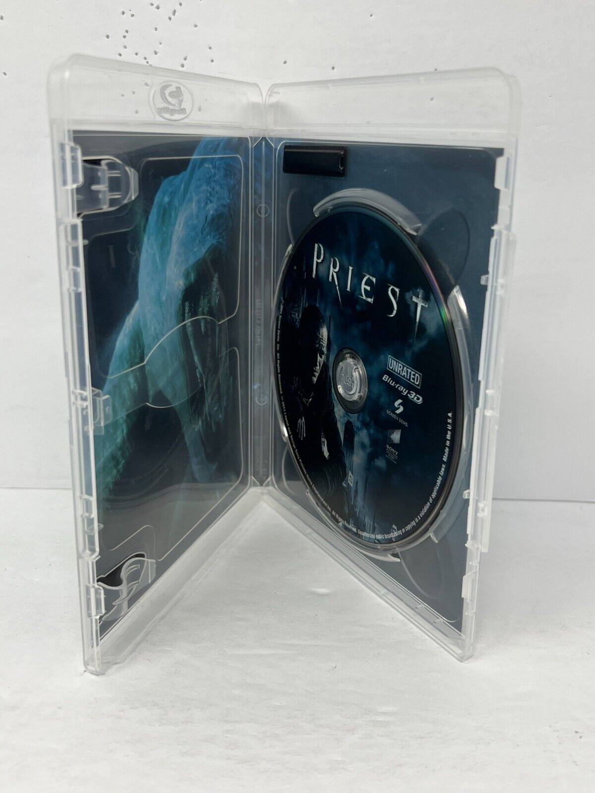 Priest (Blu-ray 3D) Fantasy Good Condition!!!