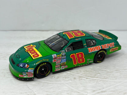 Action Nascar #18 JJ Yeley Vigoro Monte Carlo GM DEALERS (1 of 24#) 1:24 Diecast