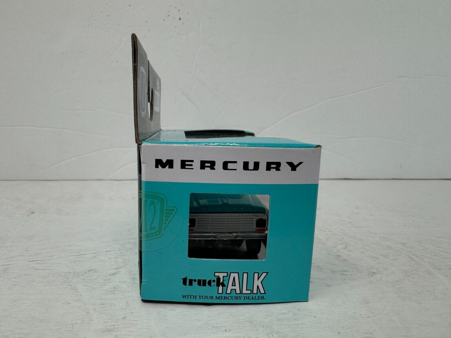 M2 Machines 1967 Mercury M-100 Custom Cab 1:64 Diecast