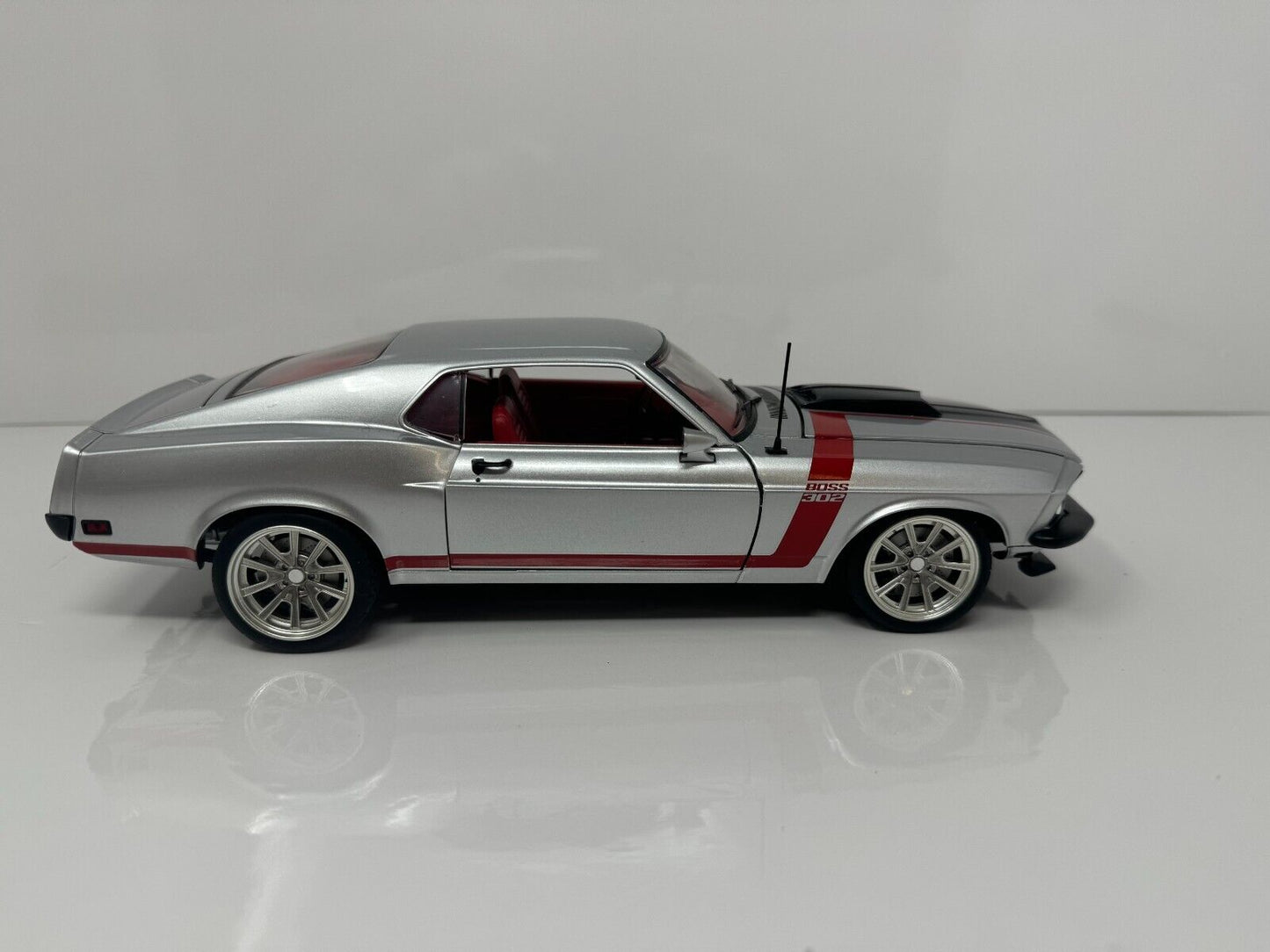 Acme 1969 Street Fighter Boss 302 Mustang Redline 1:18 Diecast 1 of 912