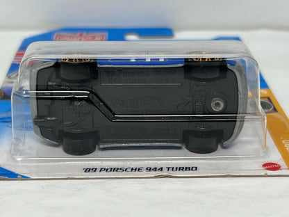 Hot Wheels HW Turbo 1989 Porsche 944 Turbo 1:64 Diecast V2