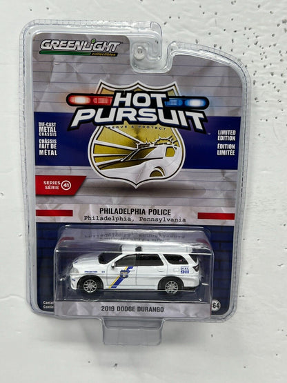 Greenlight Hot Pursuit 2019 Dodge Durango 1:64 Diecast V2