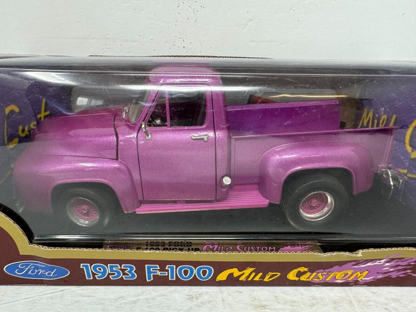 Yat Ming Road Legends 1953 Ford F-100 Mild Custom 1:18 Diecast