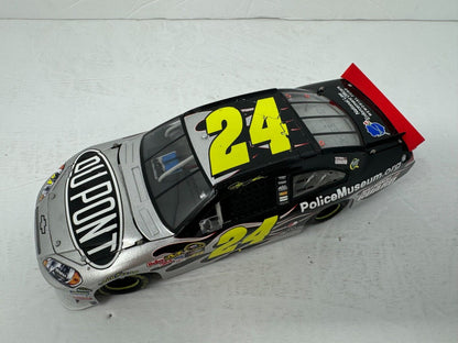 Action Nascar #24 Jeff Gordon DuPont National Law Enforcement 1:24 Diecast