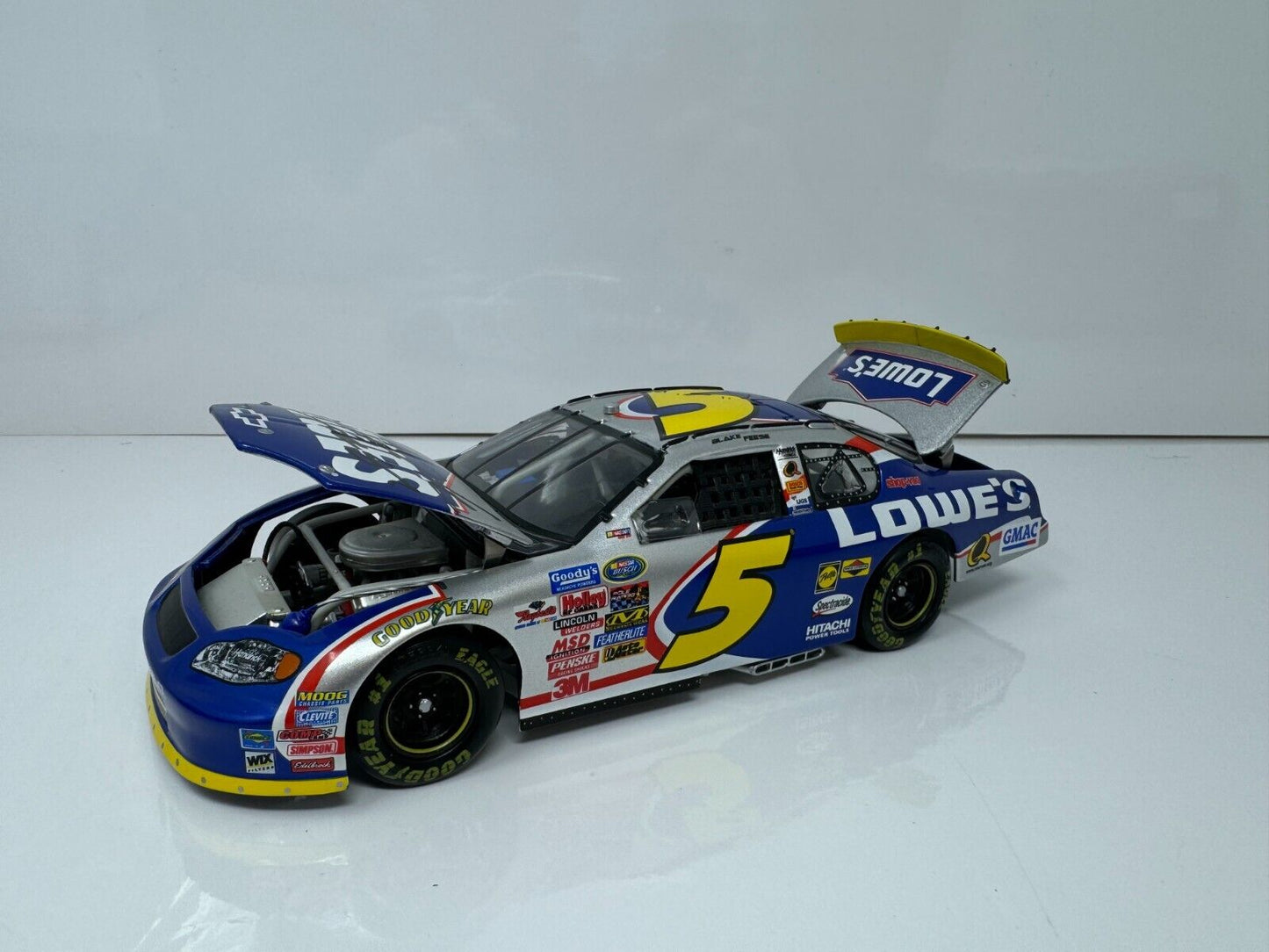 Action Nascar #5 Blake Feese Lowe's 2005 Monte Carlo AUTOGRAPHED 1:24 Diecast