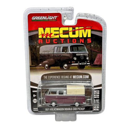 Greenlight Mecum Auctions 1971 Volkswagen Double Cab Pickup 1:64 Diecast