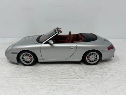 Autoart Porsche 911 Carrera Cabrio Facelift Arktissilber Metallic 1:18 Diecast