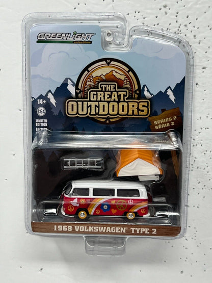 Greenlight The Great Outdoors 1968 Volkswagen Type 2 1:64 Diecast