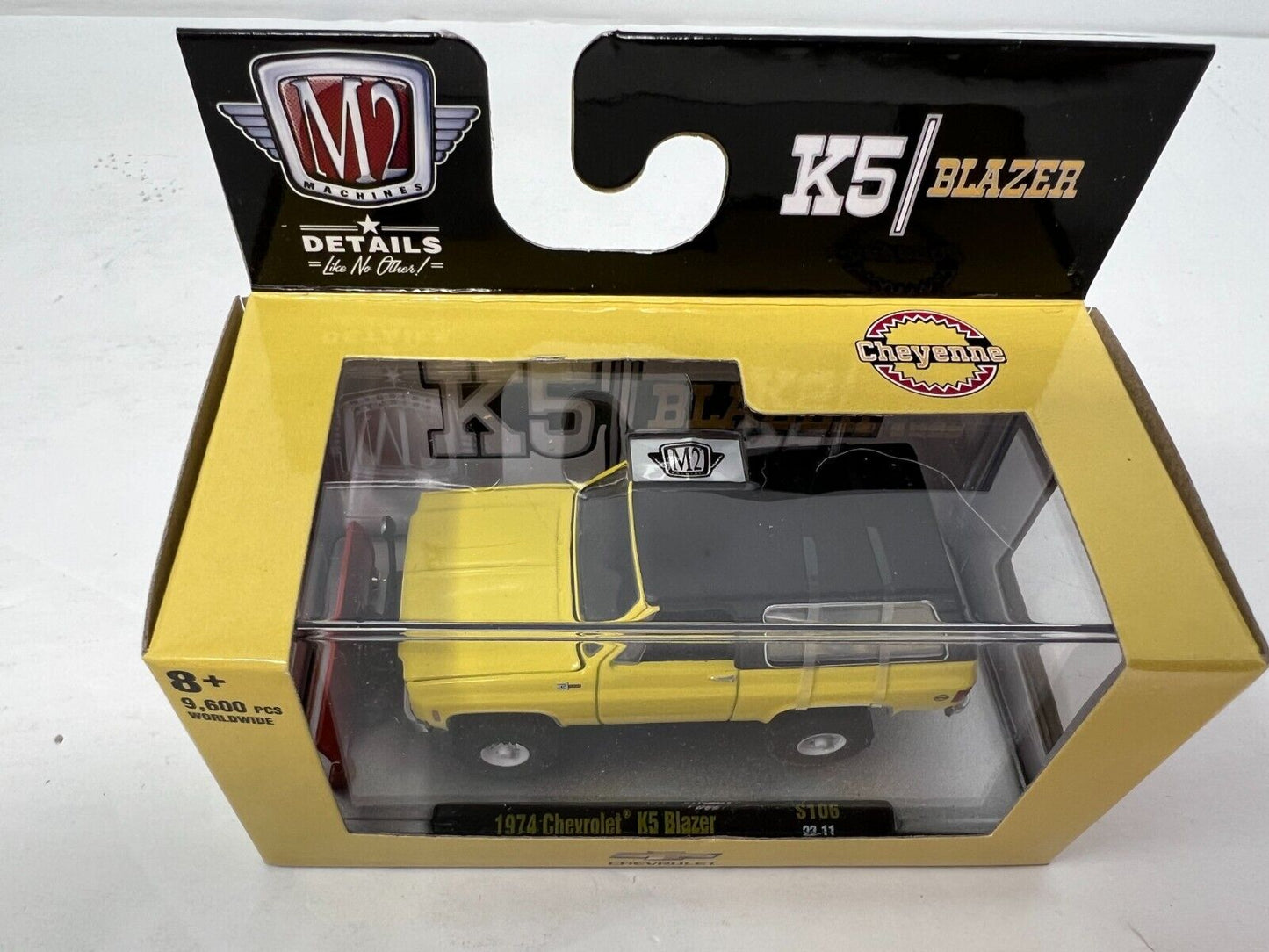 M2 Machines 1974 Chevrolet K5 Blazer 1:64 Diecast